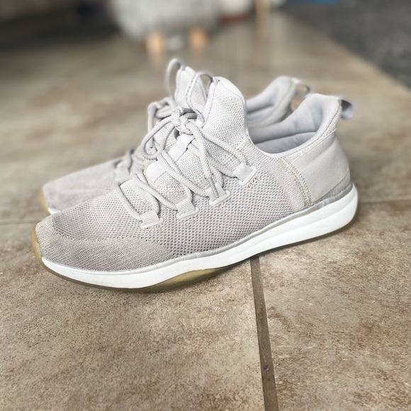 Aldo grey color sneakers - Picture 1 of 4